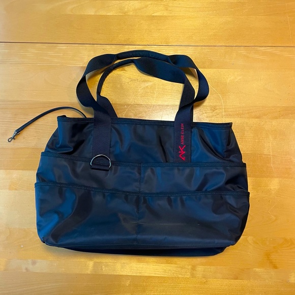 Anne Klein Handbags - Anne Klein Overnight/Gym Bag
